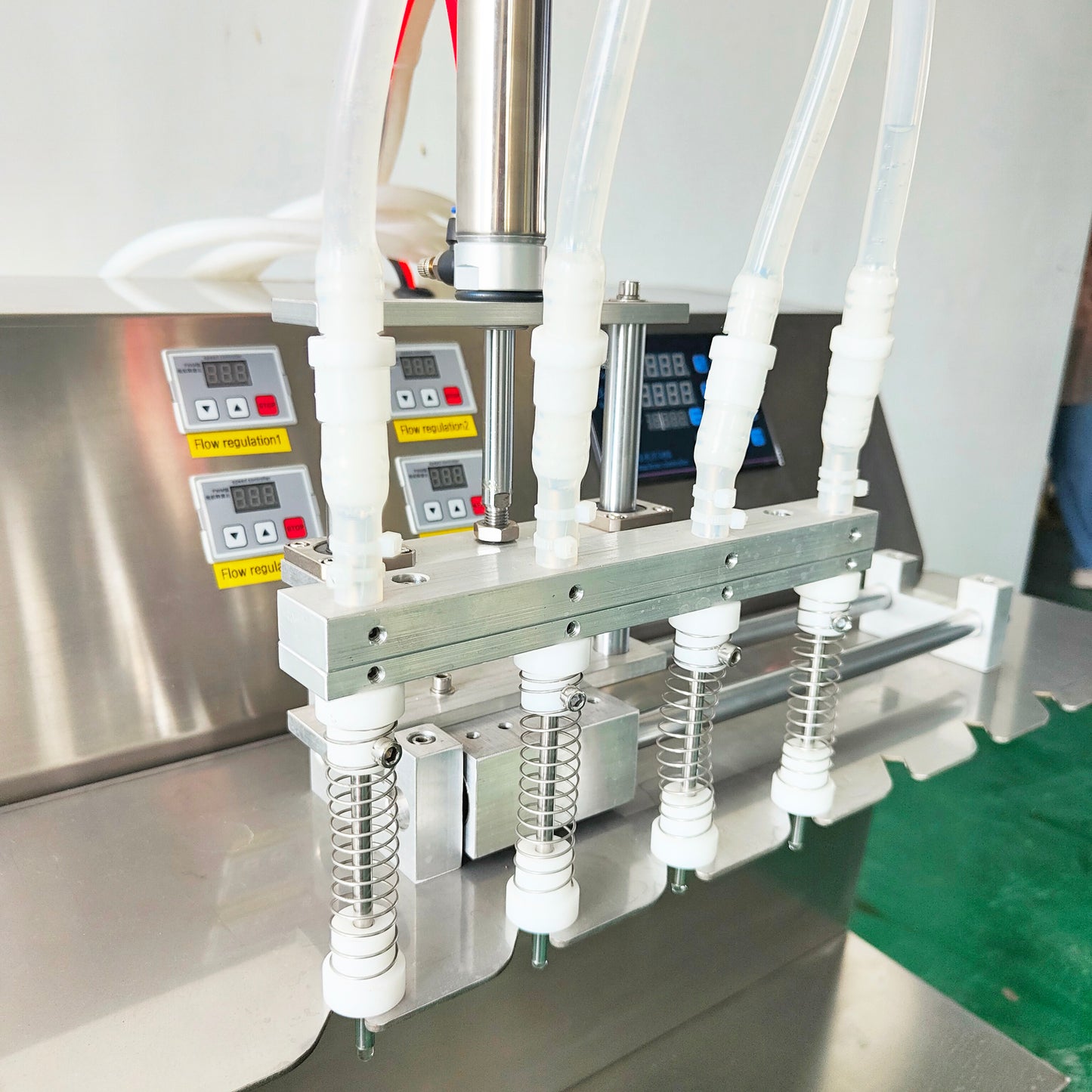 Liquid Filling Machine