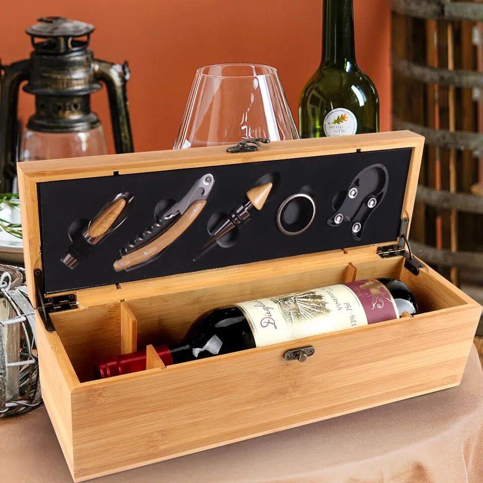 Wine Box with Accessory Set